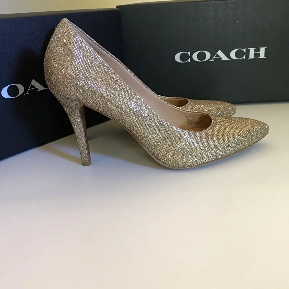 Coach Gold Size 8 NWT Addie Heels - Picture 1 of 5